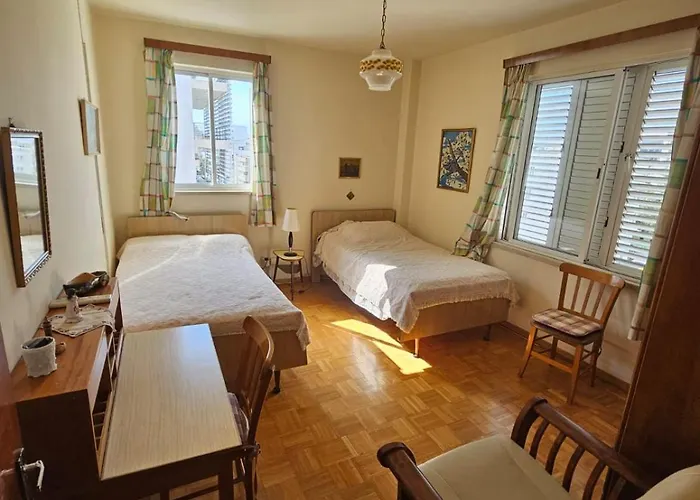 Beautiful In Center Of With Views Apartmán Nikósie